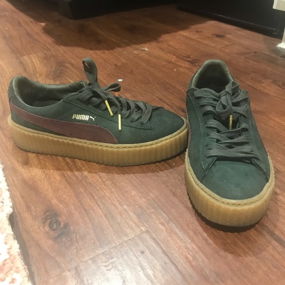 Rihanna Fenty Puma sneakers - Picture 2 of 2